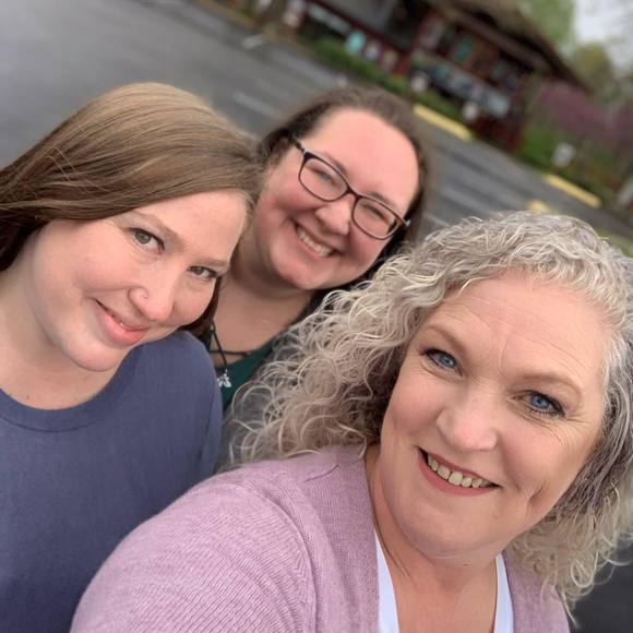 Meet your Posher, Amber - Picture 1 of 1